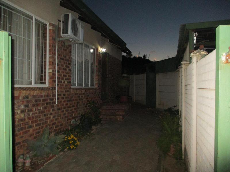 2 Bedroom Property for Sale in Uitsig Free State
